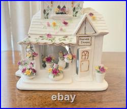ROYAL ALBERT Old Country Roses Electric Lighted Flower Shoppe Excellent