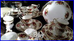 ROYAL ALBERT Old Country Roses Fine English Bone China Set of 56 pieces
