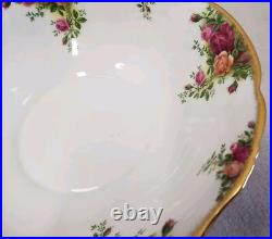ROYAL ALBERT Old Country Roses Footed Pedestal Bowl Round 10.25 England 1962