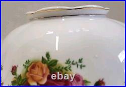 ROYAL ALBERT Old Country Roses Footed Pedestal Bowl Round 10.25 England 1962