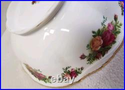 ROYAL ALBERT Old Country Roses Footed Pedestal Bowl Round 10.25 England 1962
