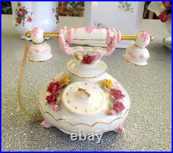 ROYAL ALBERT Old Country Roses Musical Telephone with Applied Roses
