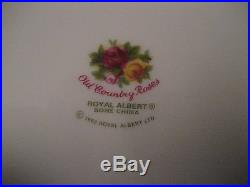 ROYAL ALBERT Old Country Roses Service for 12 with serving pieces ORIGINAL BOX ROYAL ALBERT Old Country Roses Service for 12 with serving pieces ORIGINAL BOX