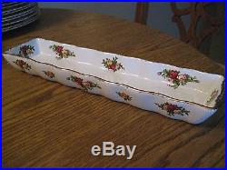ROYAL ALBERT Old Country Roses Service for 12 with serving pieces ORIGINAL BOX ROYAL ALBERT Old Country Roses Service for 12 with serving pieces ORIGINAL BOX
