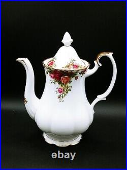ROYAL ALBERT Old Country Roses Vintage Coffee Pot withLid Bone China 10 Tall 1962