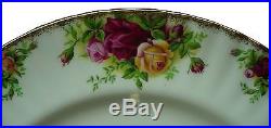 ROYAL ALBERT china OLD COUNTRY ROSES 1962 stamp 56-piece SET SERVICE for 12