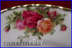 ROYAL ALBERT china OLD COUNTRY ROSES pattern 59-piece SET SERVICE for 12 ROYAL ALBERT china OLD COUNTRY ROSES pattern 59-piece SET SERVICE for 12