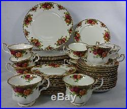 ROYAL ALBERT china OLD COUNTRY ROSES pattern 60 Piece Set dinner/cup/salad/bread