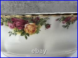 Rare 1962 Royal Albert Old Country Roses Large Footed Salad Bowl 10 1/2