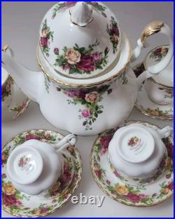 Rare Pattern Vintage Royal Albert Old Country Roses China Tea Set 11pcs Ltd 1962