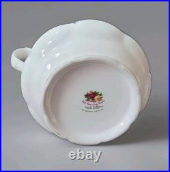 Rare Pattern Vintage Royal Albert Old Country Roses China Tea Set 11pcs Ltd 1962