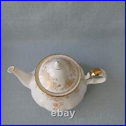 Rare Royal Albert Fine China Old Country Roses Gold Teapot, Large 6 cups