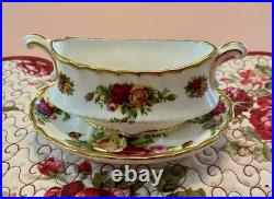 Rare Royal Albert Old Country Roses Mustard Condiment Dish & Oval Soap Holder