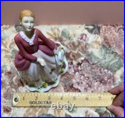 Rare Royal Albert Old Country Roses Pretty Ladies Lady Figurine Sarah Hn5246