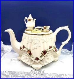 Rare Royal Albert Old Country Roses Teapot 26cm x 19cm Cardew Design Rare Royal Albert Old Country Roses Teapot 26cm x 19cm Cardew Design