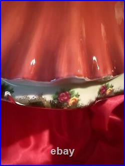 Rare Royal Doulton Royal Albert Old Country Roses Pretty Ladies Figurine Ra 11