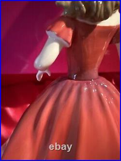 Rare Royal Doulton Royal Albert Old Country Roses Pretty Ladies Figurine Ra 11