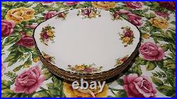 Royal ALBERT OLD COUNTRY ROSES 4 Serving Pieces round with handle