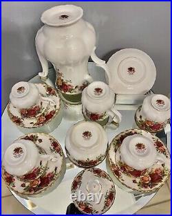 Royal Albert 11 Pc Set Tea For 4 Vintage Orig Production Old Ctry Roses Mint A