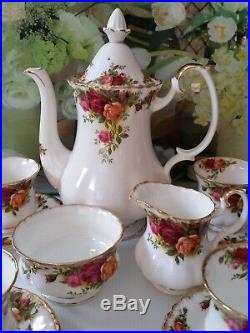 Royal Albert 15pc Coffee Set Old Country Roses C1980s