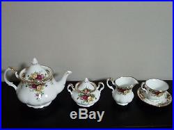 Royal Albert 1962 England Bone China Old Country Roses 7pc Tea Set 22K Gold Trim