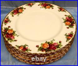 Royal Albert 1962 Old Country Roses 22k trim Dinner Plates 10.5 in. Lot 8 pcs