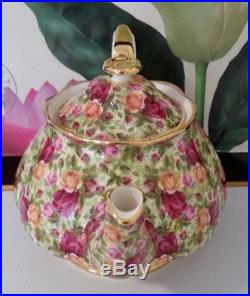 Royal Albert 6/8 Cup Teapot Old Country Roses Chintz C1999