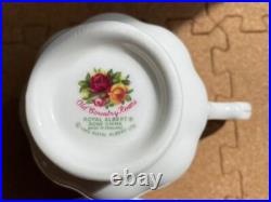 Royal Albert #6 Old Country Roses Middle