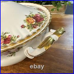 Royal Albert 9 Old Country Roses Lidded Casserole Dish Made In England Royal Albert 9 Old Country Roses Lidded Casserole Dish Made In England