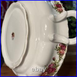 Royal Albert 9 Old Country Roses Lidded Casserole Dish Made In England Royal Albert 9 Old Country Roses Lidded Casserole Dish Made In England
