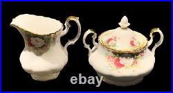 Royal Albert A Celebration of the Old Country Roses Sugar & Creamer Set with Lid