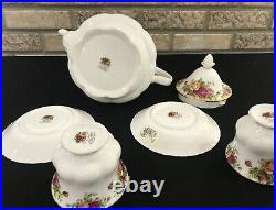 Royal Albert Bone China 1962 Old Country Roses Large Teapot 2 Tea Cups Saucers