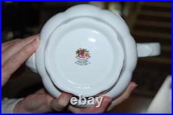 Royal Albert Bone China England Old Country Roses 10 Teapot & LID Excellent
