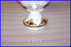 Royal Albert Bone China England Old Country Roses Coffee Pot and 4 Coffee Mugs