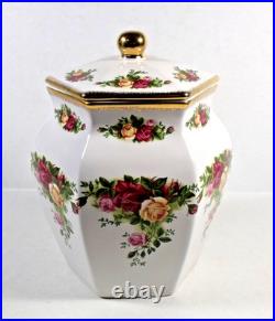 Royal Albert Bone China OLD COUNTRY ROSES Biscuit Barrel Jar withLid MINT