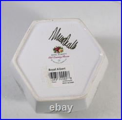 Royal Albert Bone China OLD COUNTRY ROSES Biscuit Barrel Jar withLid MINT
