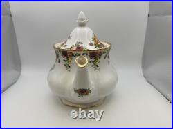 Royal Albert Bone China OLD COUNTRY ROSES Full Size Teapot with Round Opening