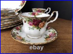 Royal Albert Bone China OLD COUNTRY ROSES Service for Four 20pc Set