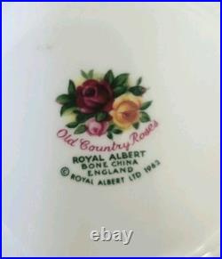 Royal Albert Bone China Old Country Roses 12 Cups and 12 Saucers England