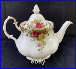 Royal Albert Bone China Old Country Roses Large Tea Pot 6-8 cup Royal Albert Bone China Old Country Roses Large Tea Pot 6-8 cup