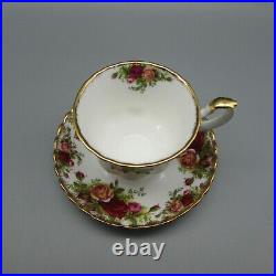 Royal Albert Bone China Old Country Roses Service for Four 20pc Set