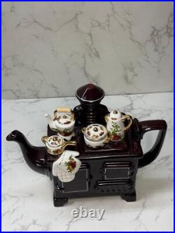 Royal Albert Cardew Old Country Roses Earthenware Kitchen Stove Teapot Rare Royal Albert Cardew Old Country Roses Earthenware Kitchen Stove Teapot Rare