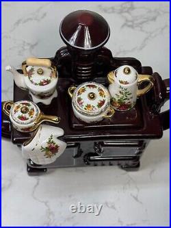 Royal Albert Cardew Old Country Roses Earthenware Kitchen Stove Teapot Rare Royal Albert Cardew Old Country Roses Earthenware Kitchen Stove Teapot Rare