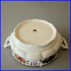 Royal Albert China OLD COUNTRY ROSES Covered Vegetable Casserole withLid