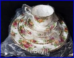 Royal Albert China OLD COUNTRY ROSES Service for Four 20pc Set