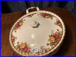 Royal Albert China Old Country Roses 9 Round Handled Covered Casserole Mint