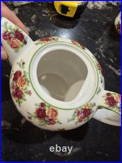 Royal Albert China Old Country Roses Afternoon Tea Collection Tea Pot + 4 Cu