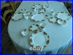 Royal Albert China Old Country Roses Set for (4) With a Serving Platter