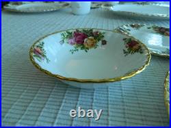 Royal Albert China Old Country Roses Set for (4) With a Serving Platter