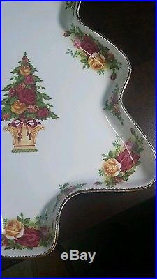 Royal Albert China Old Country Roses pattern 13 Christmas Tree Platter / Tray